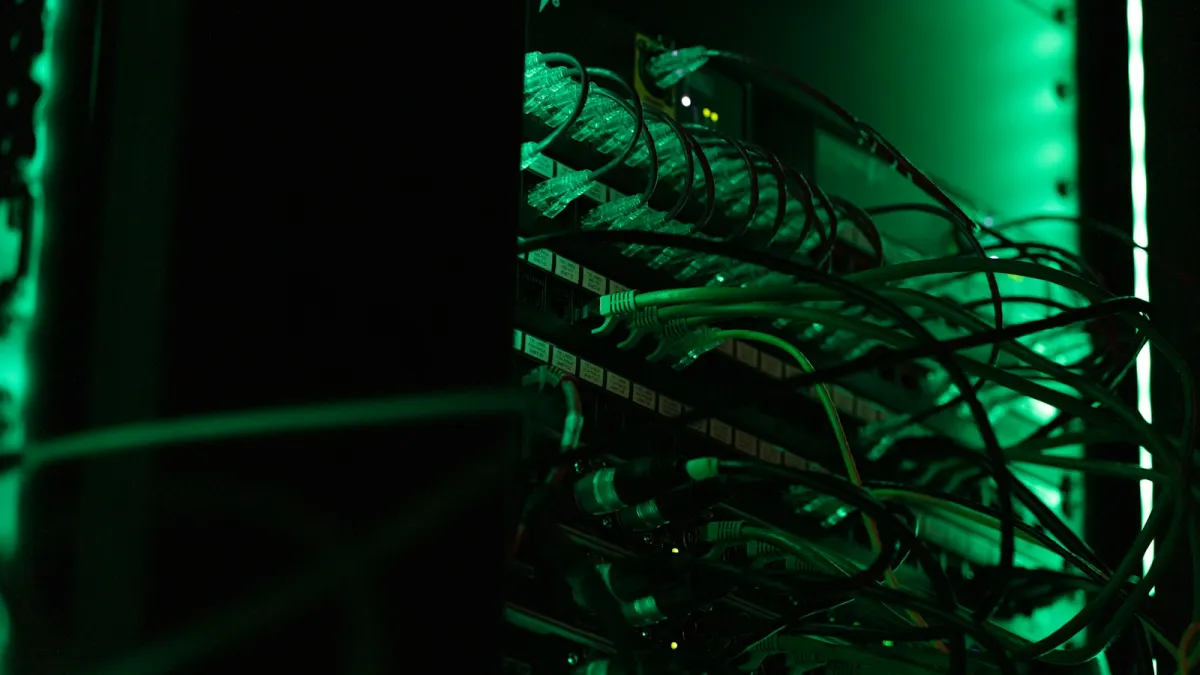 CrowdStrike: Dienvidkorejas banku uzbrukumos izmantoti ARTEX un Claude Code