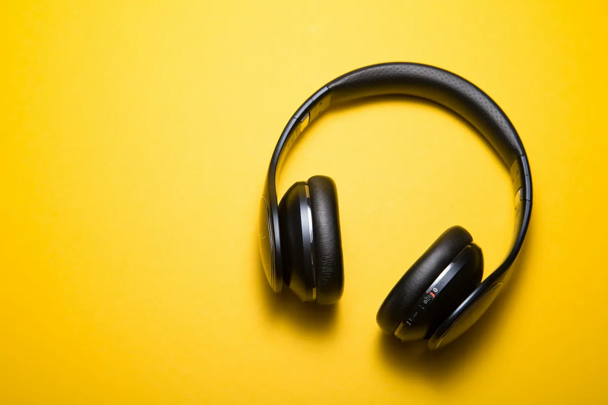 Apple vienojas pieņemt darbā Huxe darbiniekus un licencēt MI audio tehnoloģiju