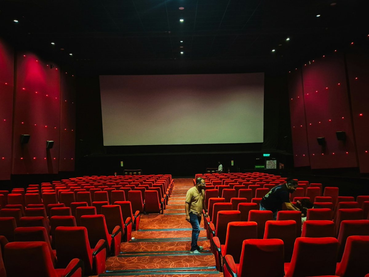 Latvijas režisors Nikolajs Šestaks Astanas mākslīgā intelekta filmu festivālā iegūst galveno balvu 450 000 dolāru apmērā