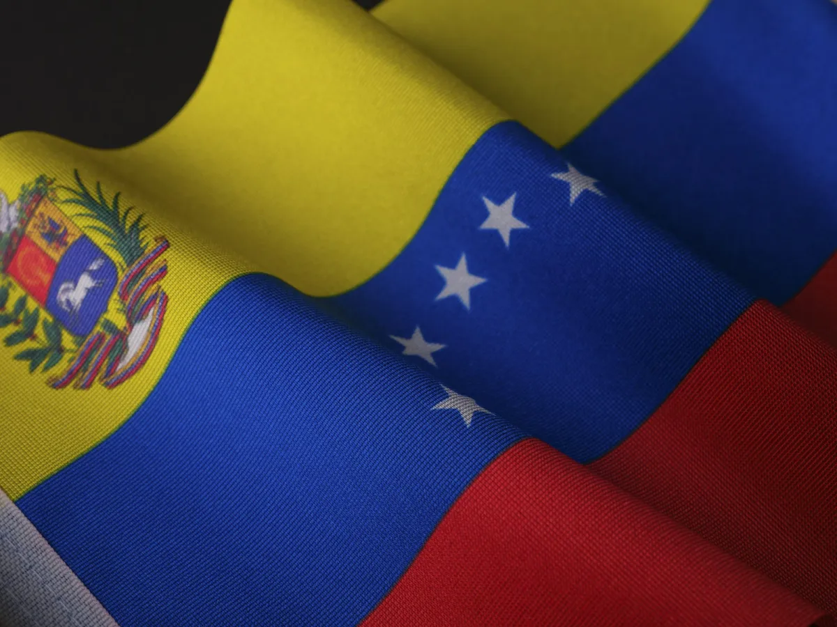 ASV prokurori izvirza Nikolasam Maduro un viņa sievai jaunas apsūdzības sazvērestībā spīdzināšanas veikšanai