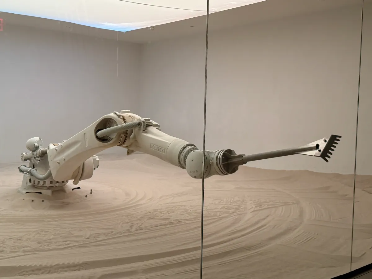 Odyssey laiž klajā Odyssey-3 pasaules modeli robotiem, humanoidiem un automašīnām