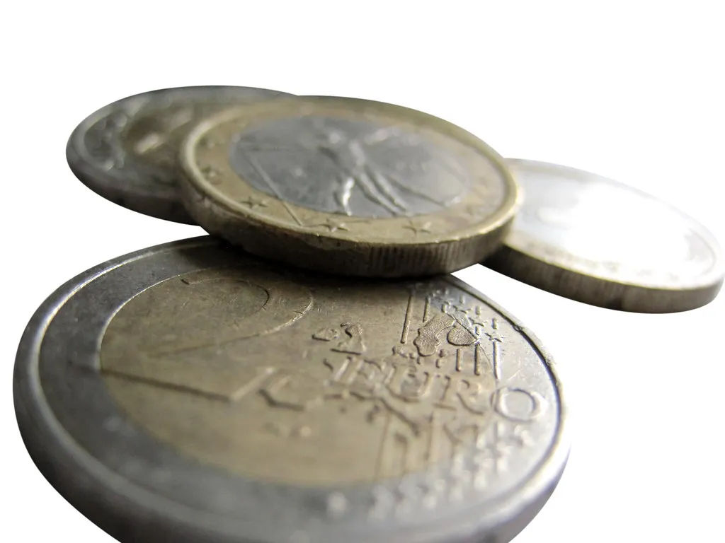 LBAS Cienīga darba dienā prasa minimālo algu 835 eiro un īsāku pensijas stāžu