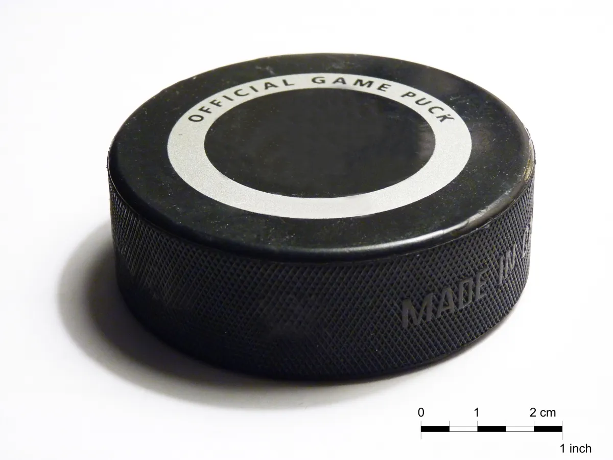 Latvietis Šmits NHL ar Rangers zaudē Capitals; četru uzvaru sērija beidzas