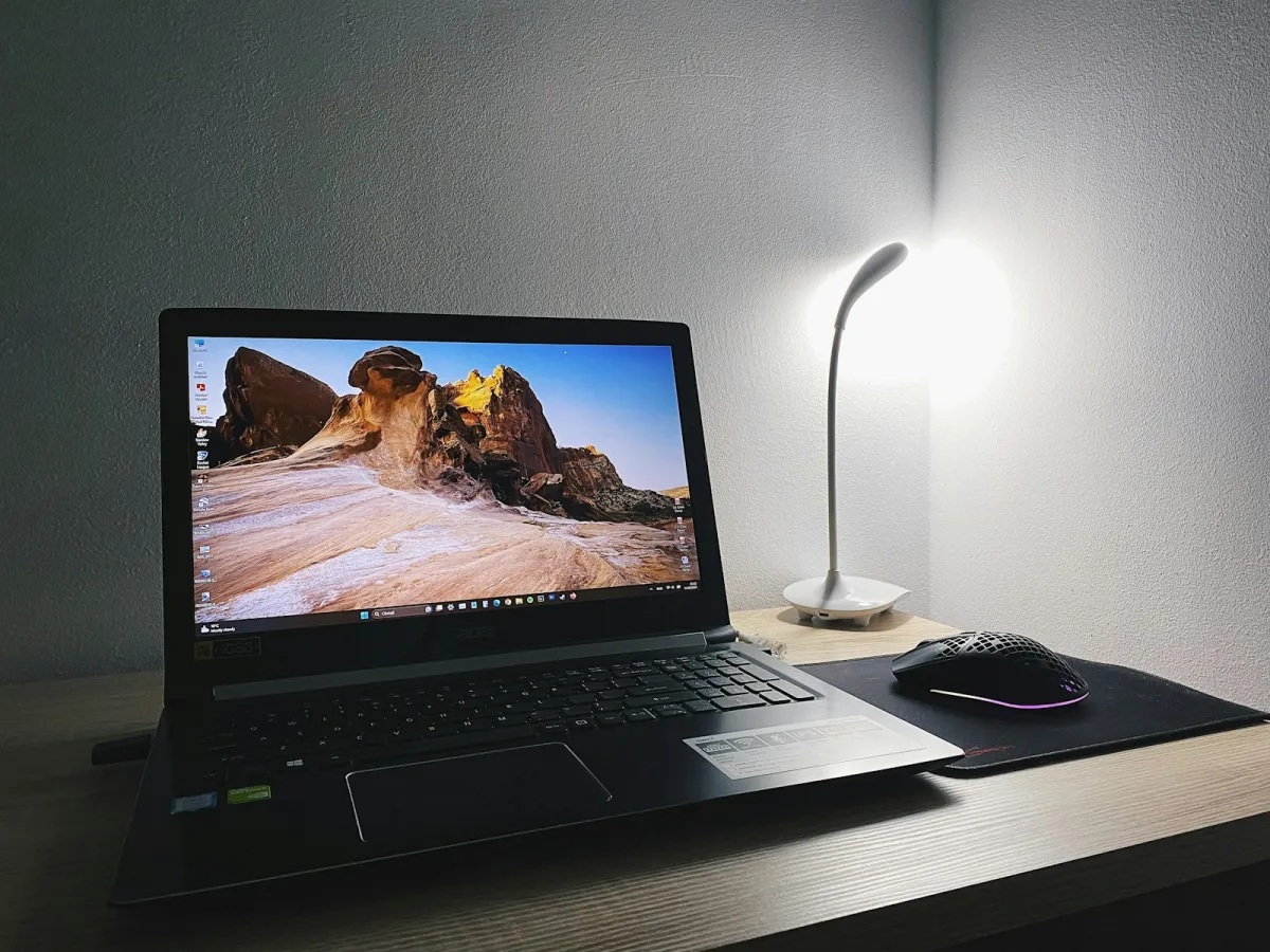 Microsoft sāk Surface Laptop Ultra priekšpasūtījumus no 2599 dolāriem ar Nvidia RTX Spark
